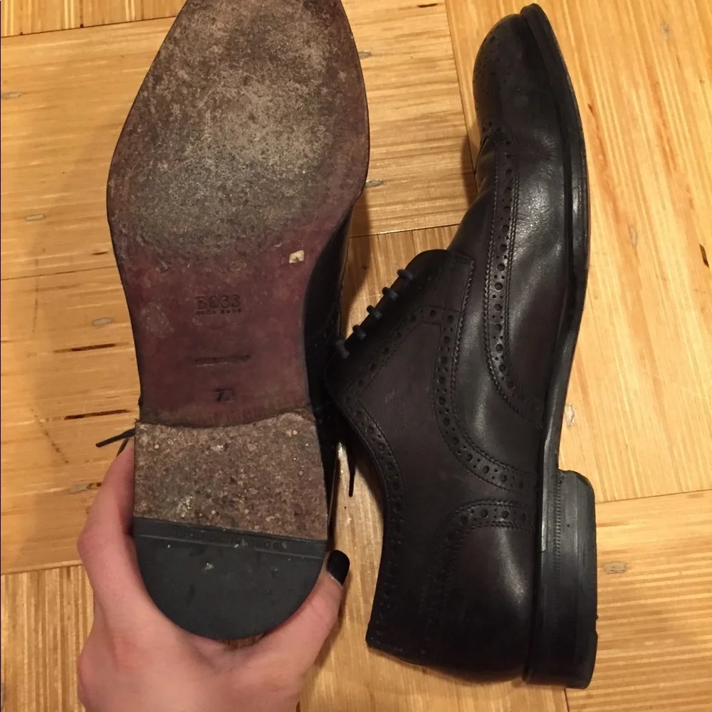 Hugo Boss Men’s Black Leather Oxford Lace Up - 7.5